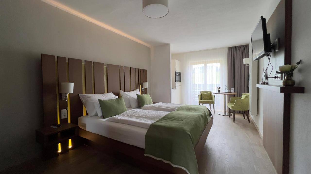 Apartmenthotel 'S Mitterndorf Traunkirchen Exterior foto
